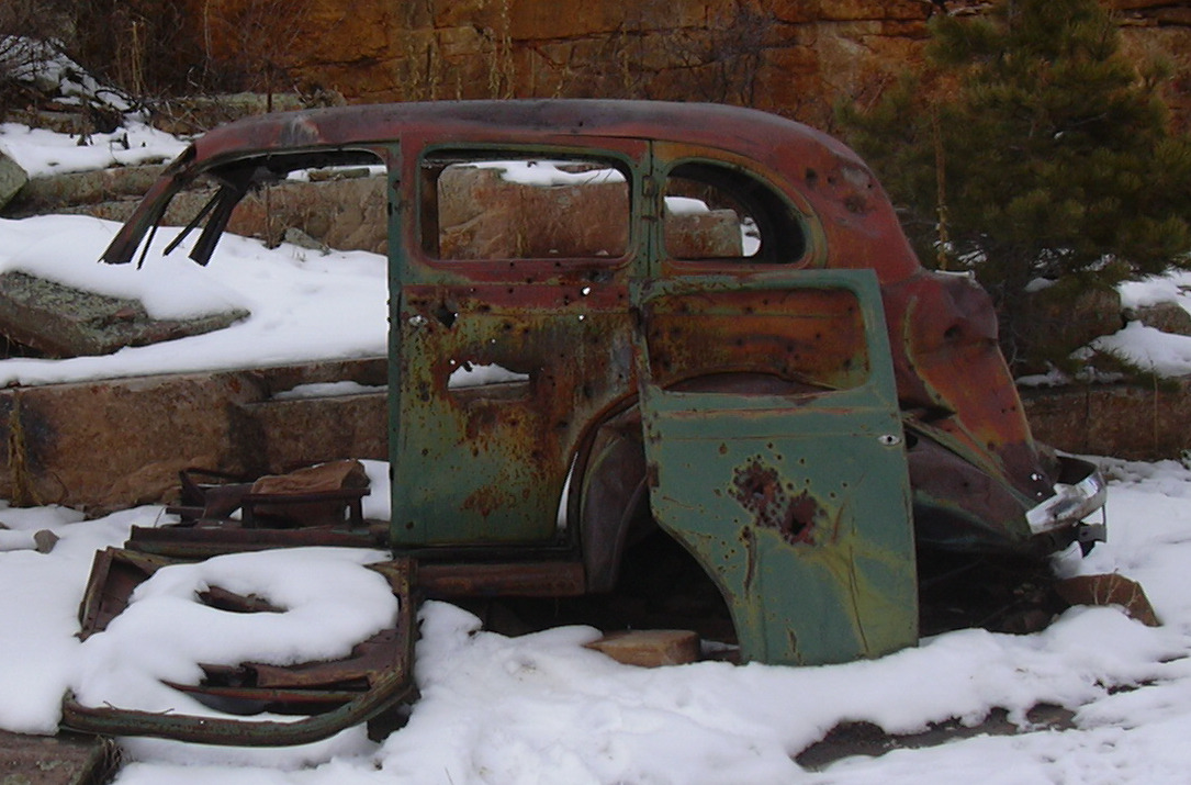 Macro and Micro Picture of the Day 2021-01-02