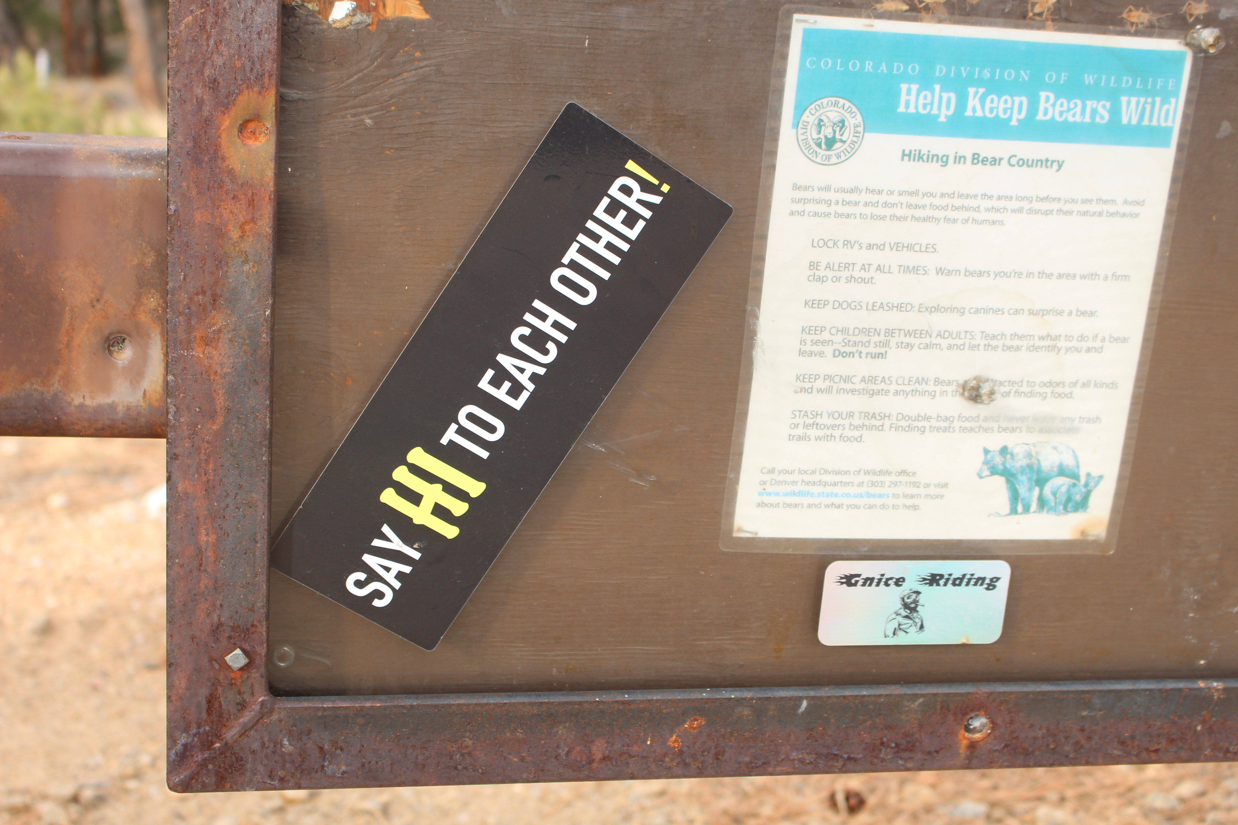 Macro and Micro Picture of the Day 2021-02-13